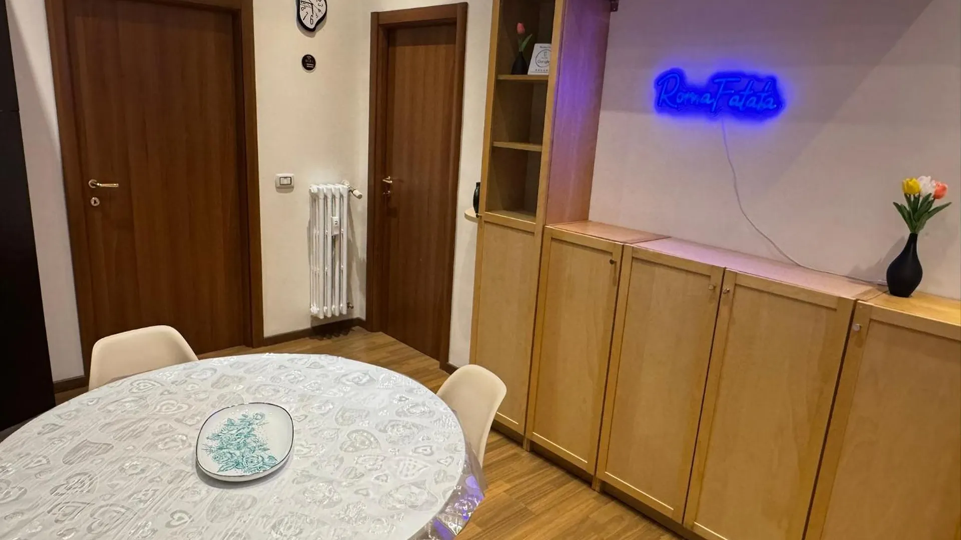 Apartmán Roma Fatata Near Metro Jonio 0*, Řím